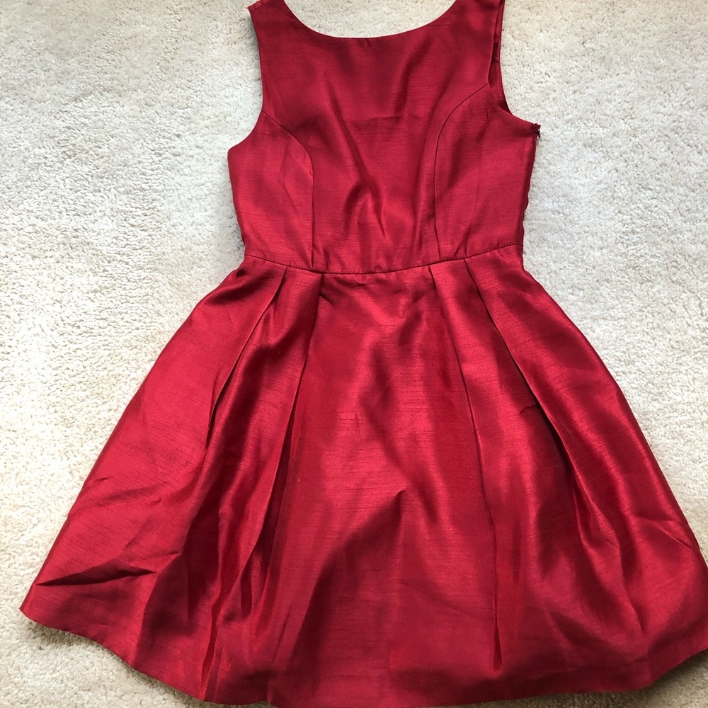 Lulus Bow back dess